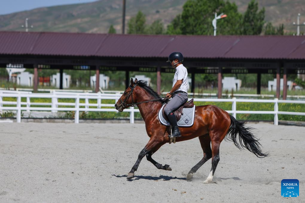 4e5fe53d8d624e95adee0b95ee0c1beb