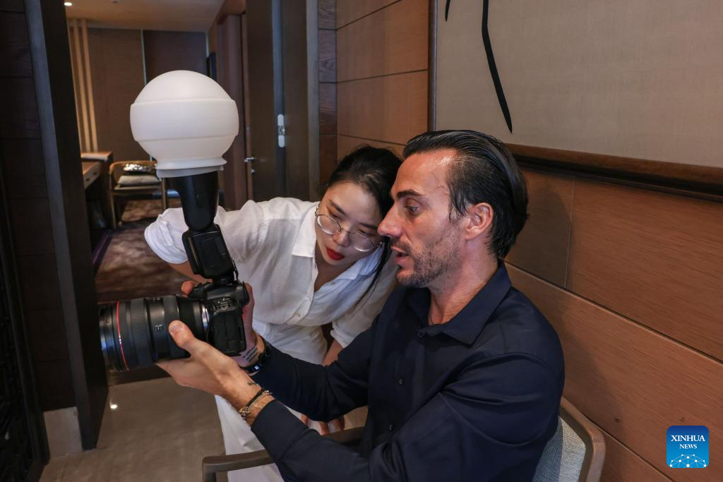 ad3f599e0dcd421aaffbc10af7e22504