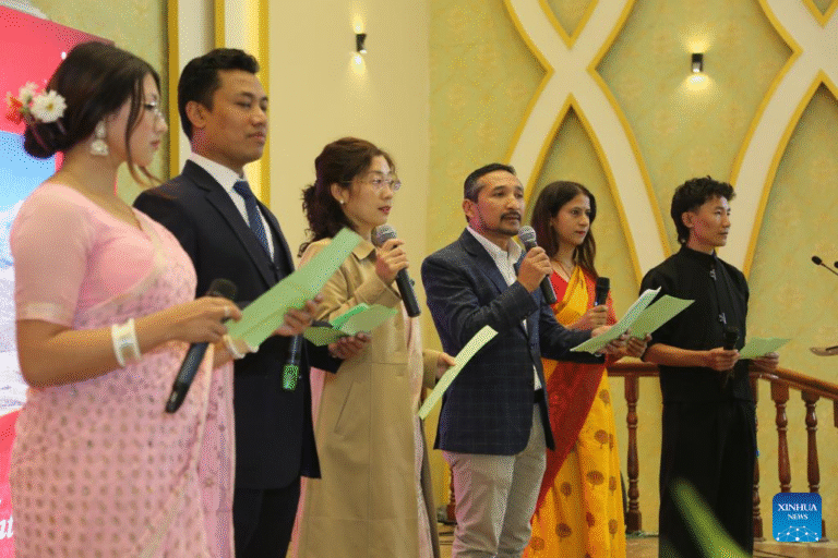 8d49cf85e6e24e9fb234ce82c01c5823