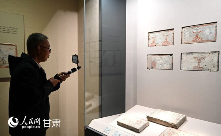 FOREIGN1763015070437Z3LN7VT1S2