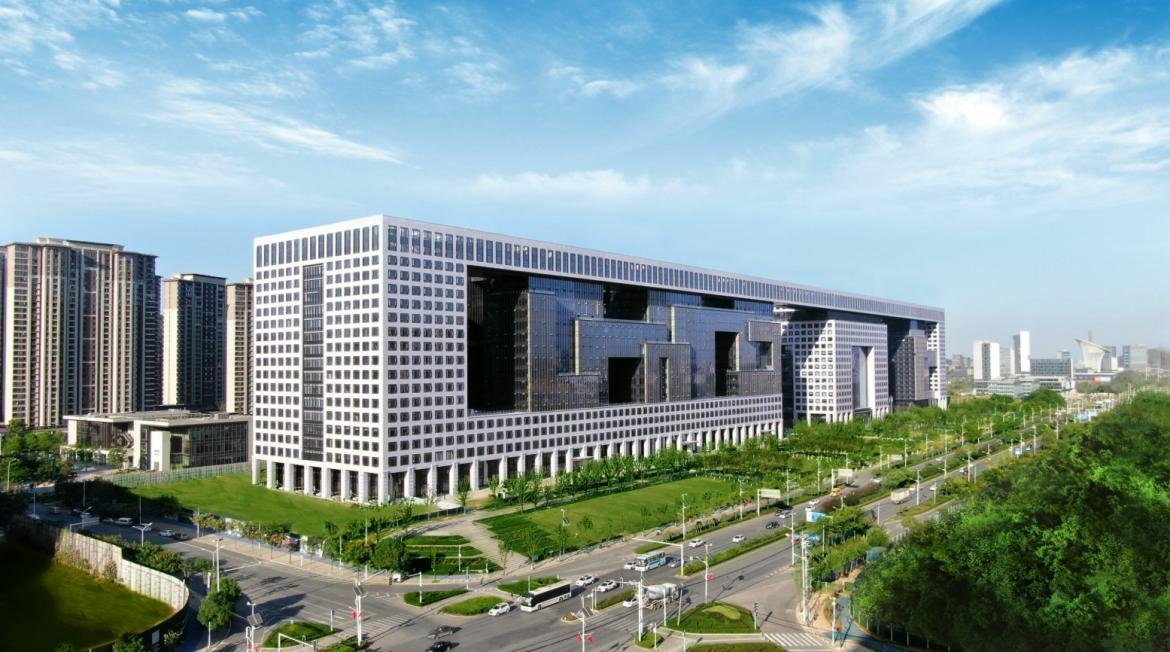 FOREIGN176897613548574NI4YN6FN