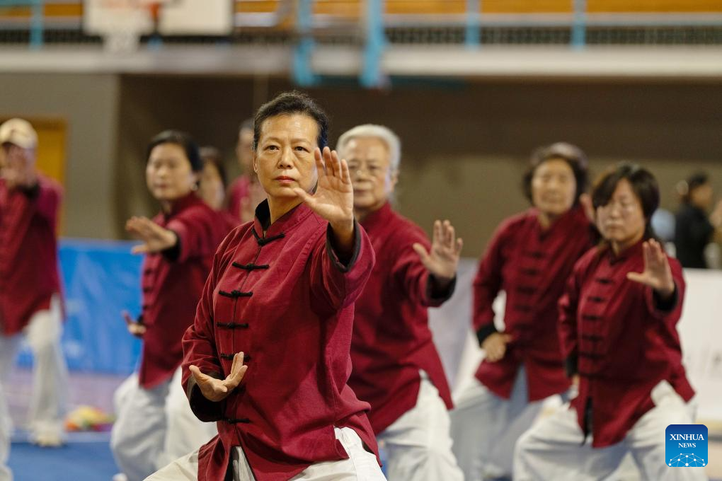 6264eb45d7d447948bb0977eef529801