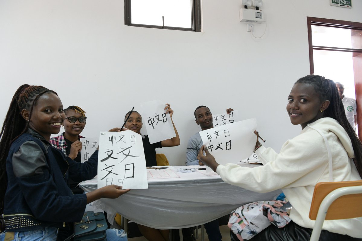 682d38b6a310a04a9678d88b