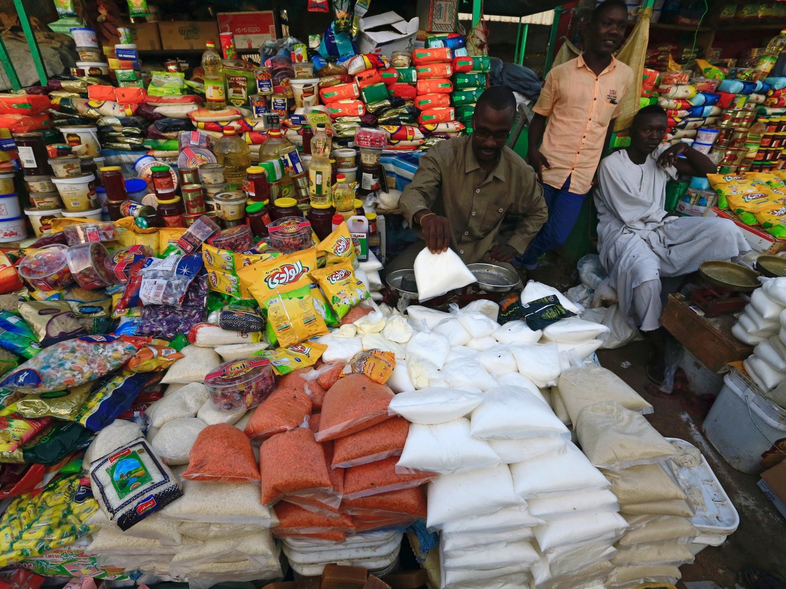 Strikes on Darfur market in Sudan kill more than 100, rights group says