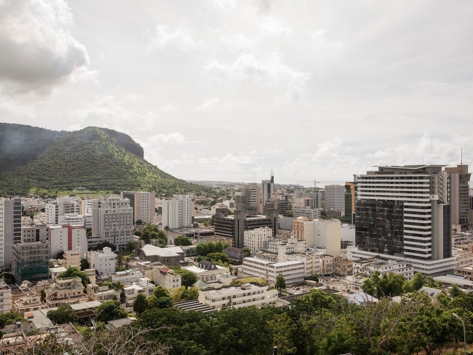 Mauritius lifts curfew imposed amid wave of violent protests
