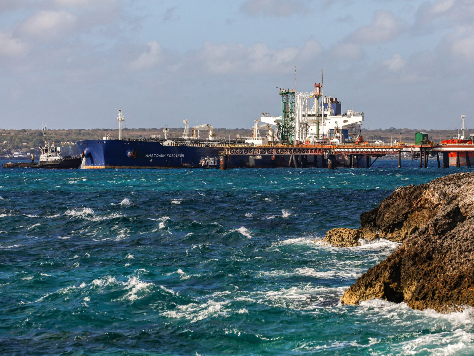 Cuba forges ahead with renewable energy plans amid US oil blockade