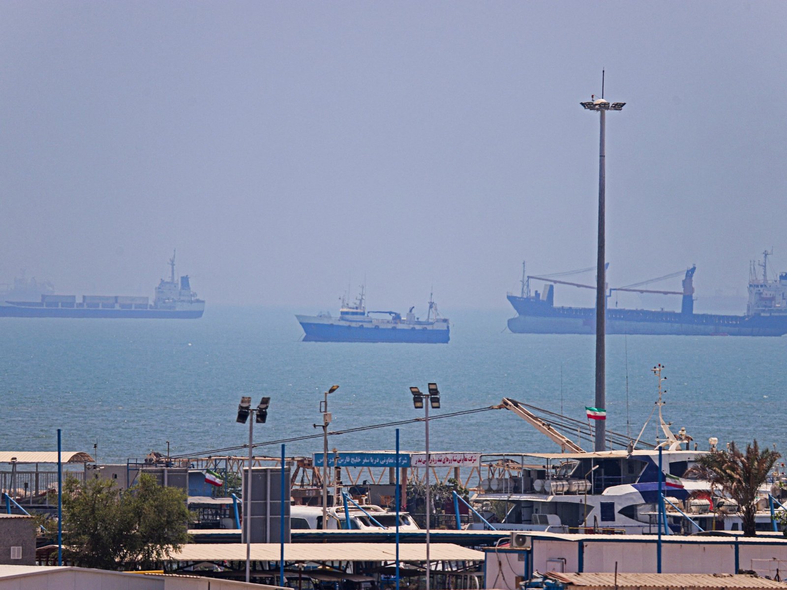 Iran war live: US warns peace deal with Tehran is extremely difficult
