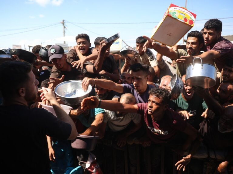 Can a humanitarian crisis in Gaza be averted?