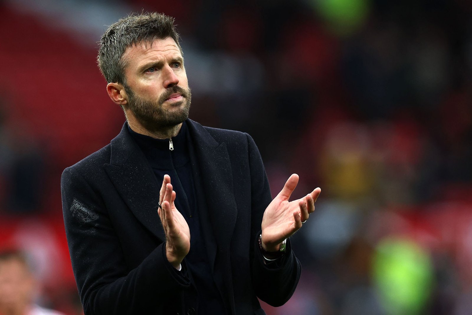 Carrick stays on as Manchester United manager for crucial Chelsea match