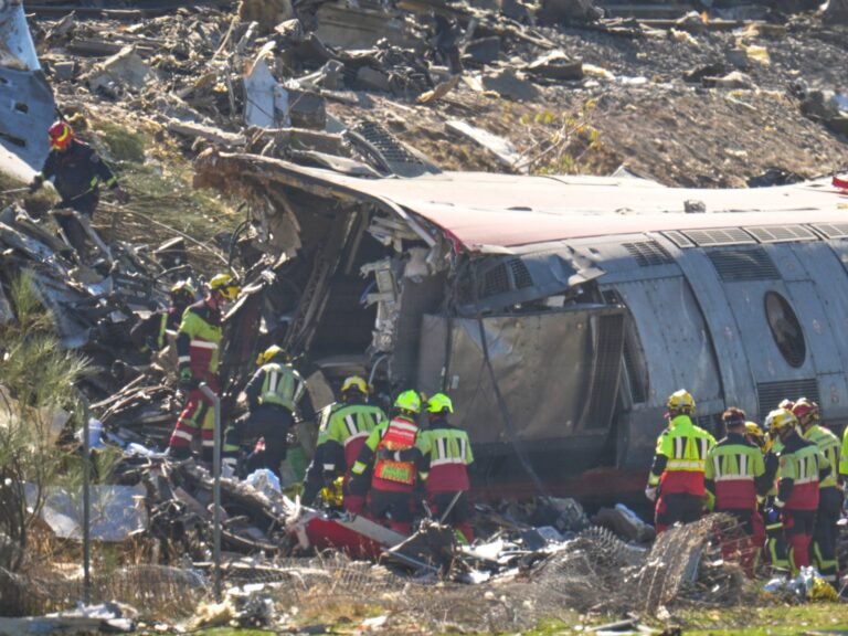 Photos: Spain high-speed train crash kills 30