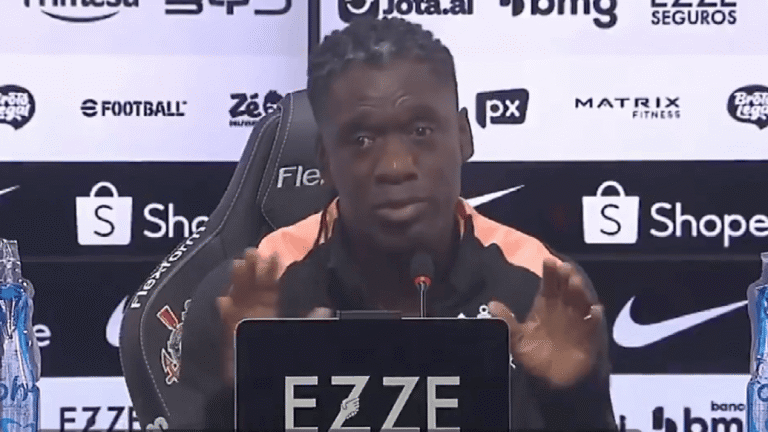 Clarence Seedorf calls out genocide in first Corinthians press conference