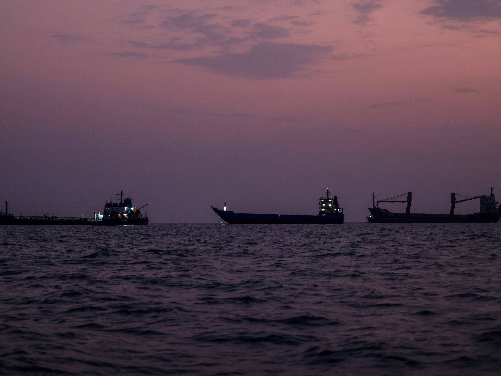 Why do Iran’s oil ‘intermediaries’ owe the government billions?