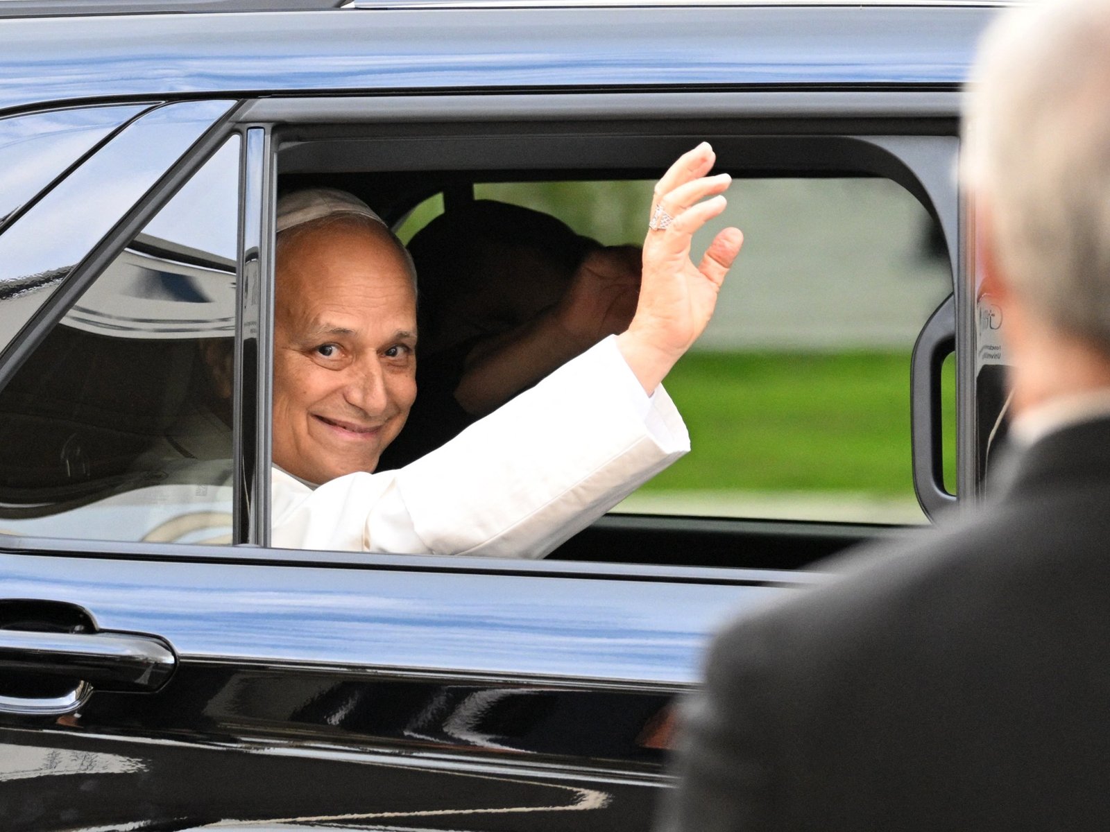 Pope Leo returns to Vatican after lung cancer surgery