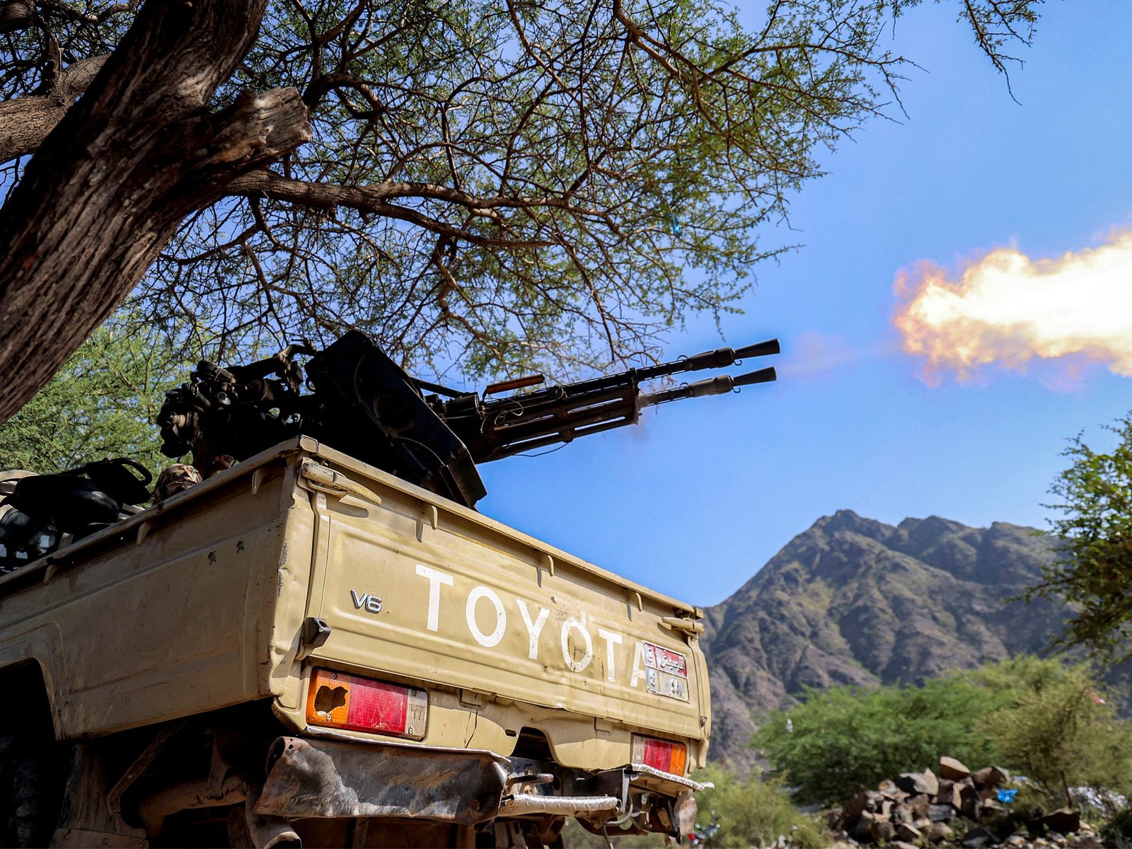 Fighting rages near Yemen’s Taiz as UN urges humanitarian access