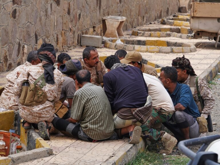 Yemen’s Taiz faces deadly siege, as Shabwah death toll rises