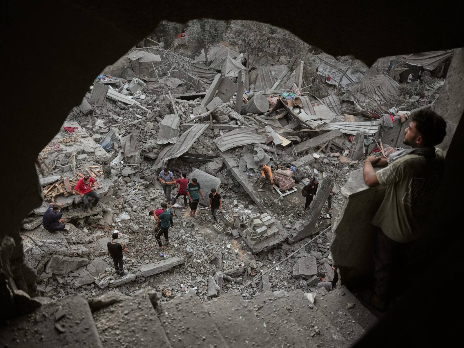 Israeli air strike kills Palestinian woman in Gaza City