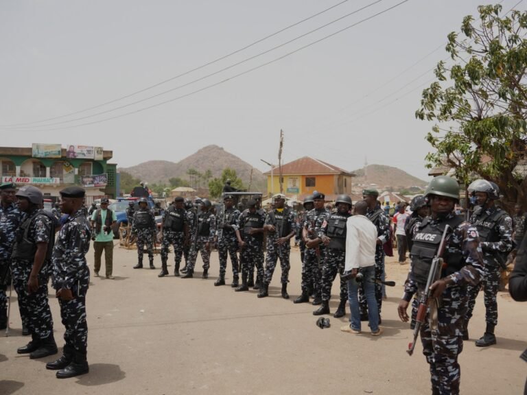 Gunmen kill at least 10 people in eastern Nigeria, police say