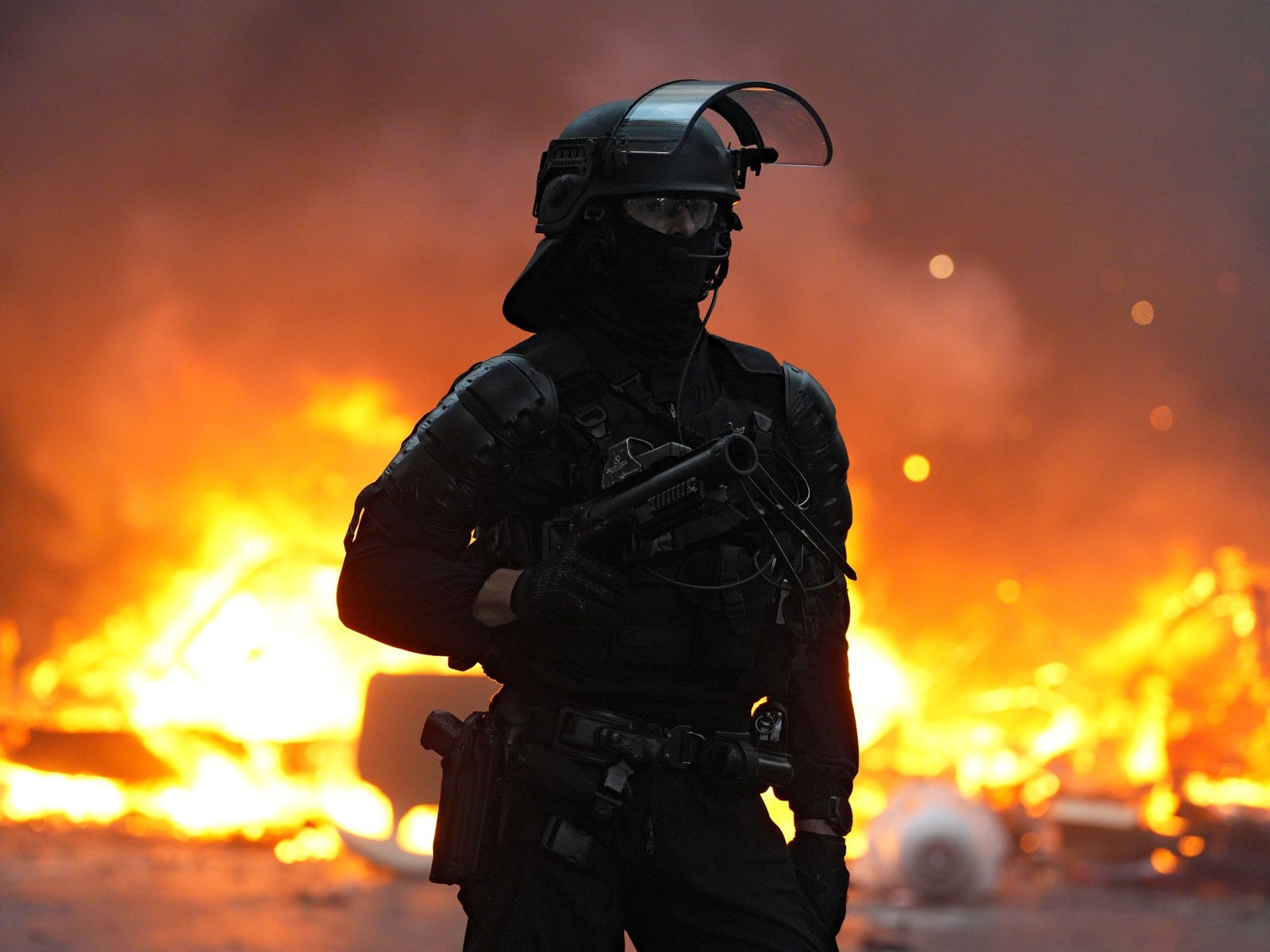 UN experts sound alarm at excessive use of force in French student protests