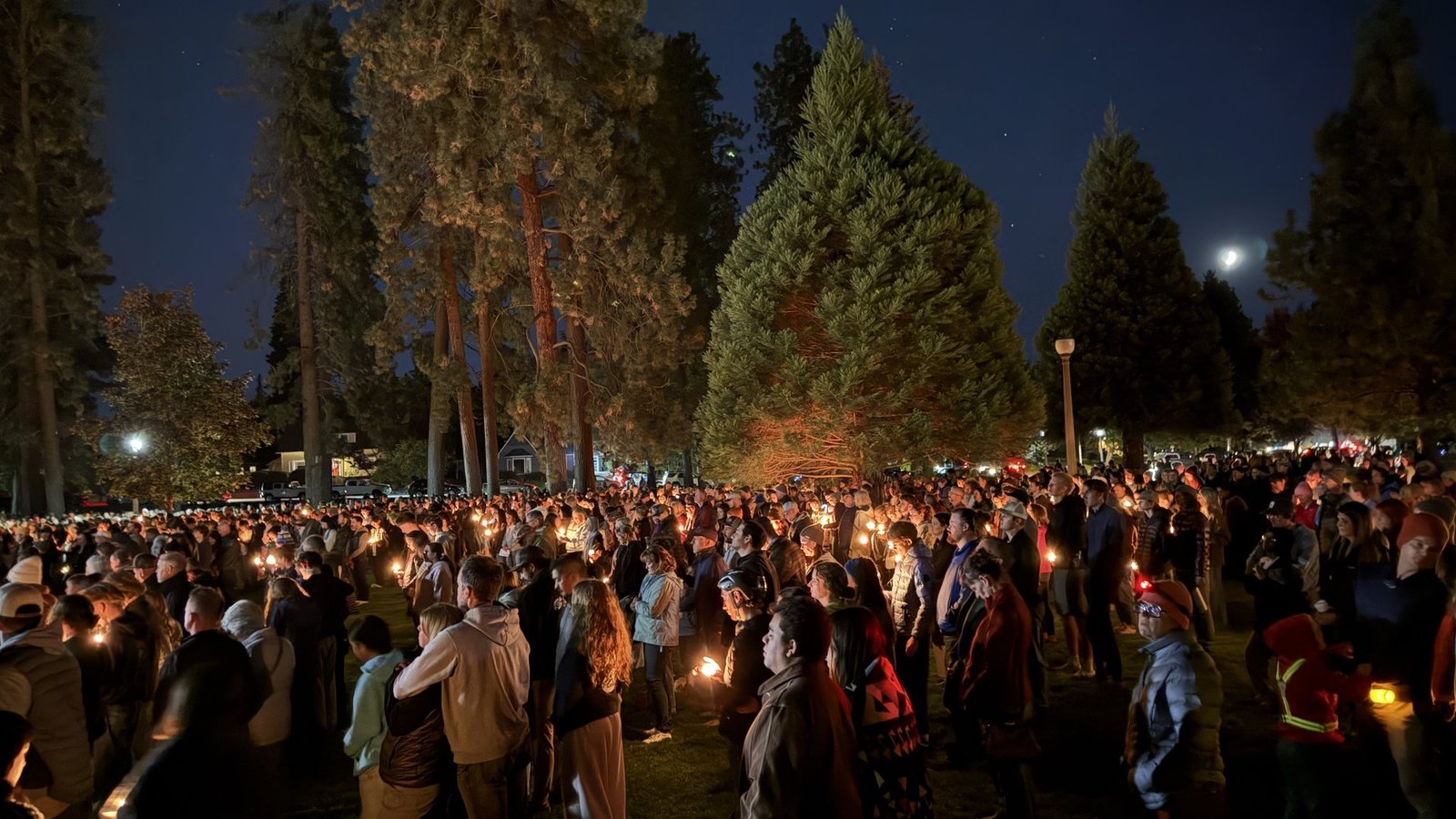 Bystander guns down suspected primary school shooter in Oregon