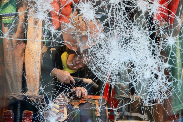 Paris residents tell Al Jazeera they’re dismayed by protest damage