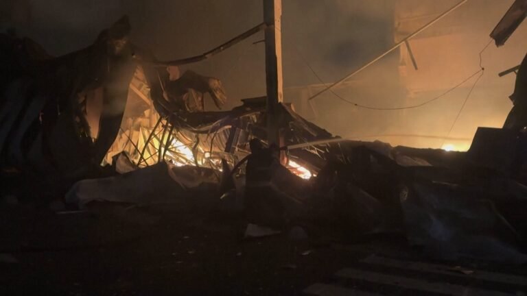 Russia and Ukraine trade attacks despite pledging to resume peace talks