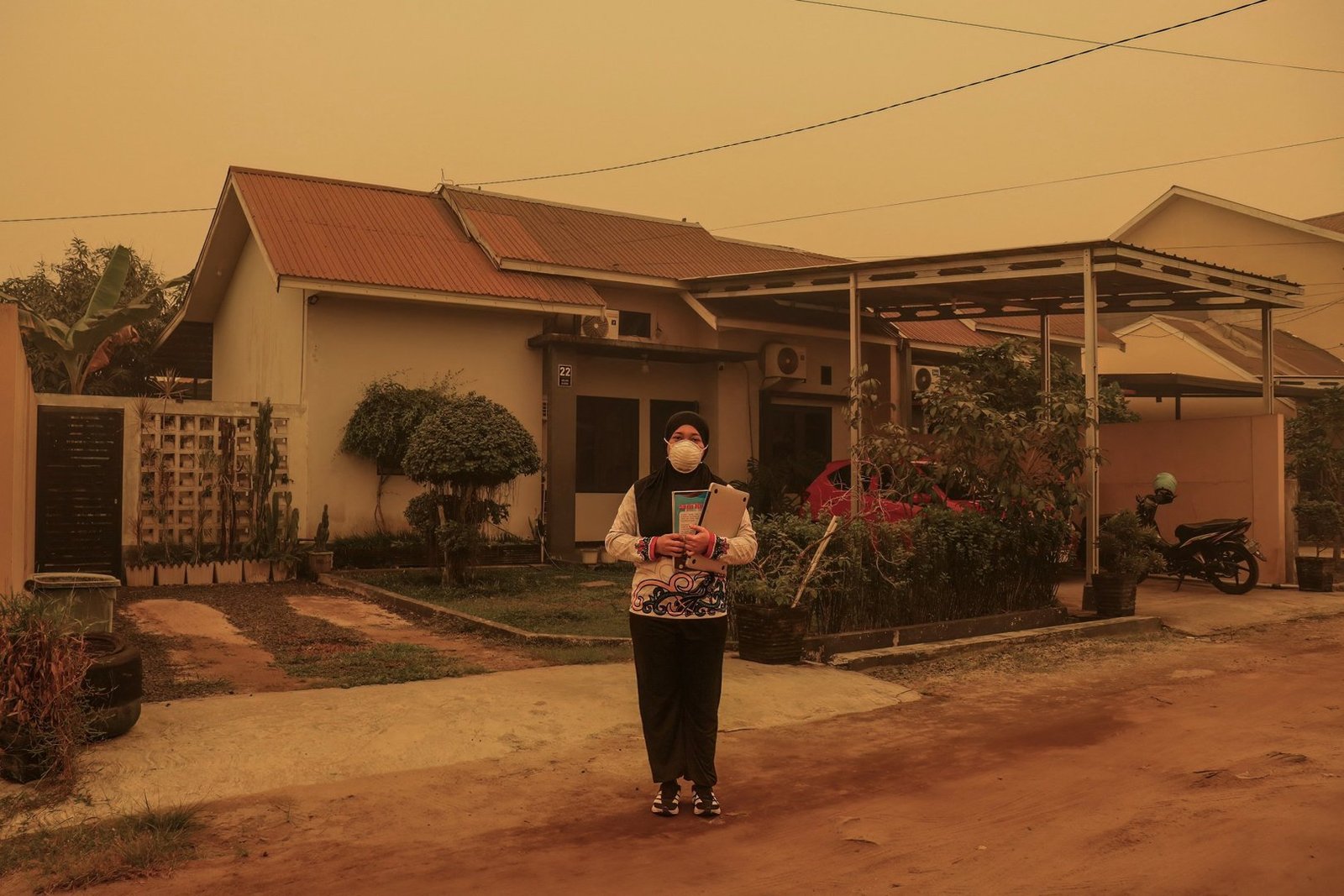 Indonesians share impact of haze on their livelihoods