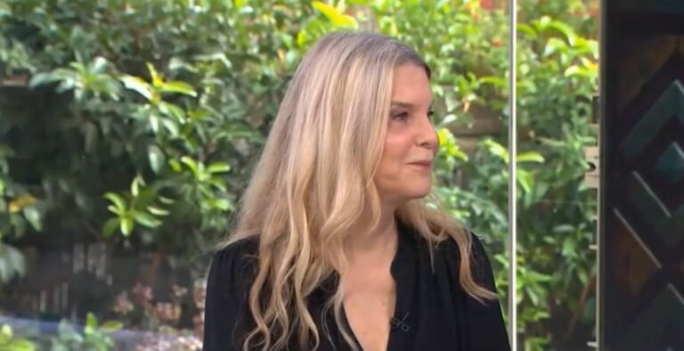 Israeli actress slams occupation in accidental ‘hot mic’ moment