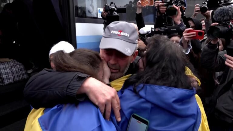 Evacuees of Russian-occupied Oleshky reunited with families