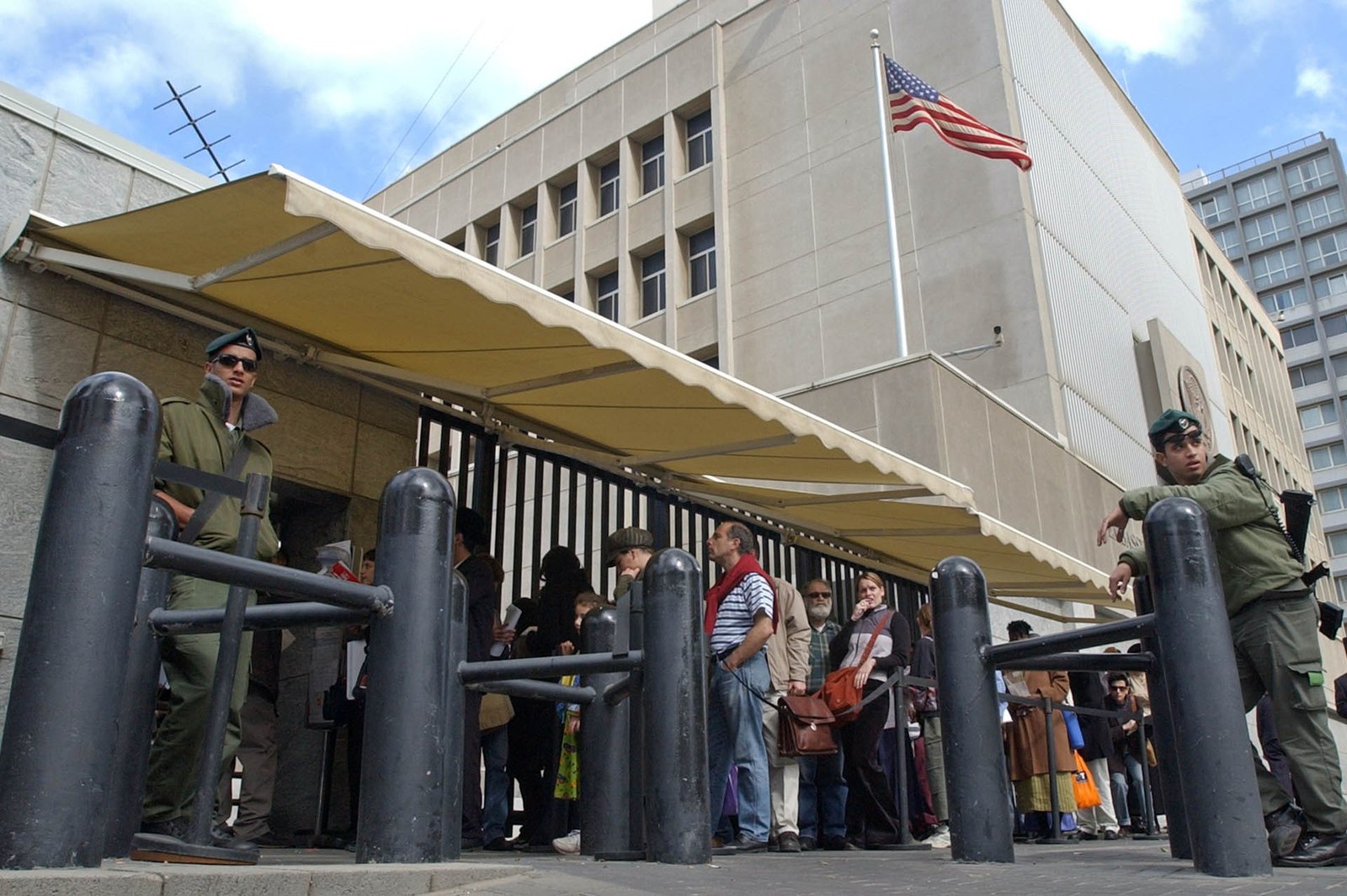 Trump official claims record-breaking 300,000 visas were revoked
